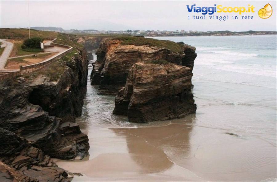 Ribadeo Playa de las Catedrales