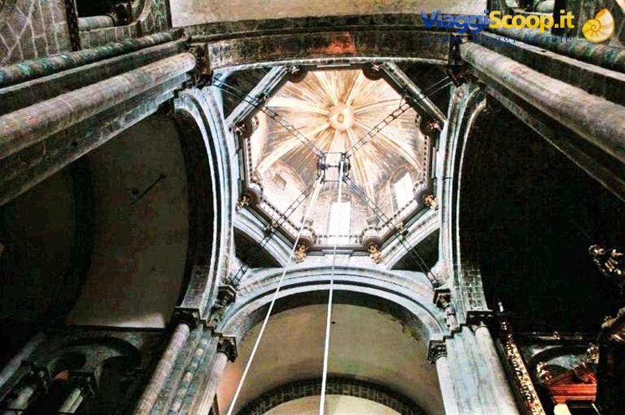 Santiago de Compostela cattedrale funi che sostengono il Butafumeiro