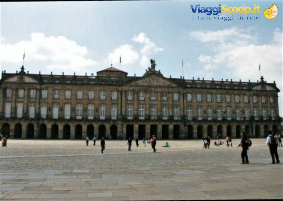 Santiago de Compostela Praza de Obradoiro palazzo Raxoy