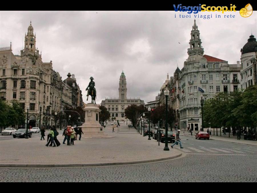 Porto Praca da Libertade