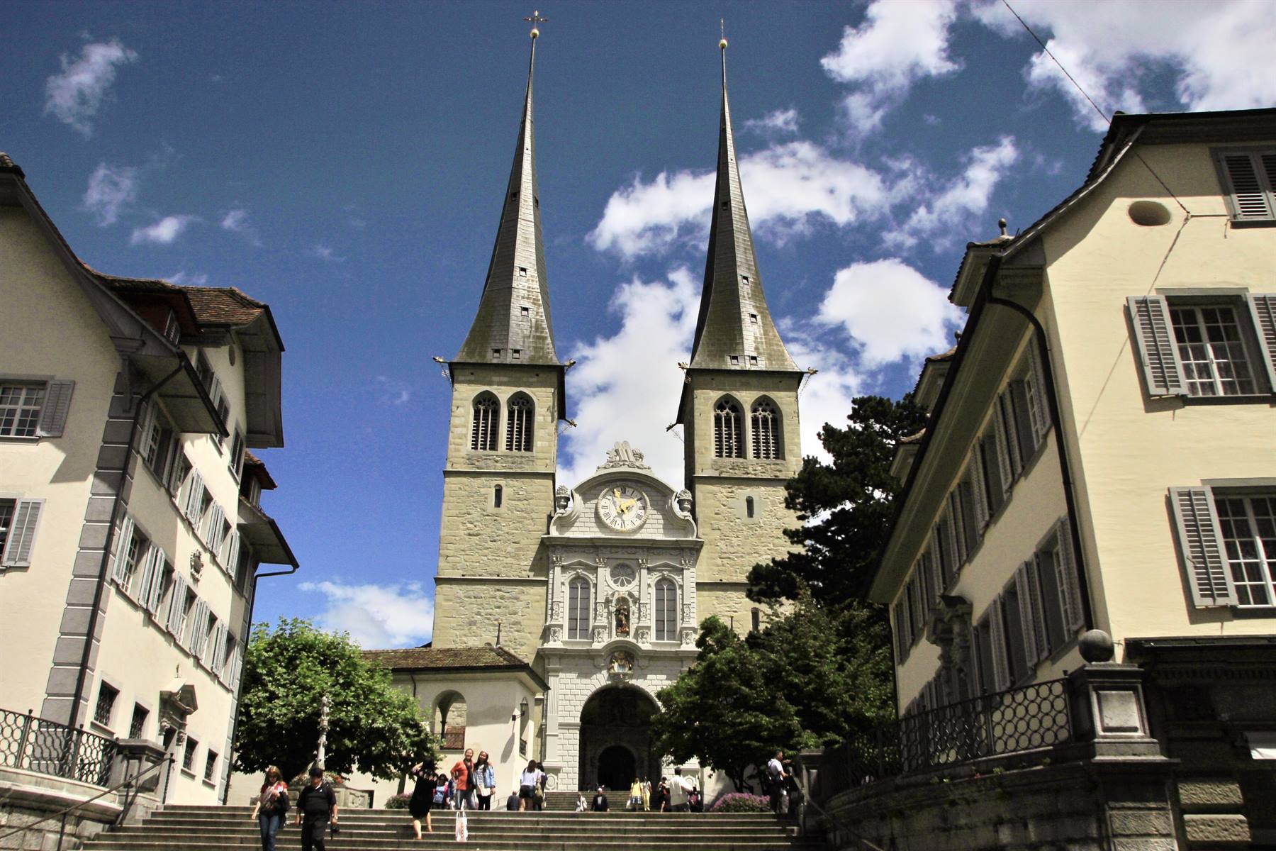 Hofkirche chiesa di San Leodegario