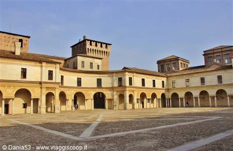 Piazza Castello-Mantova