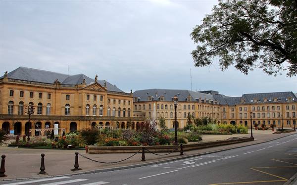 Metz-Place de la Commédie-Teatro dell'Opera