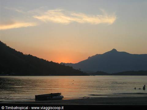 Tramonto sulla "Praia do Retiro" (Angra Dos Reis)