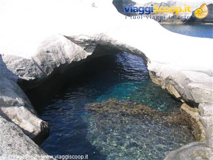 Sarakiniko -Archetto naturale-
