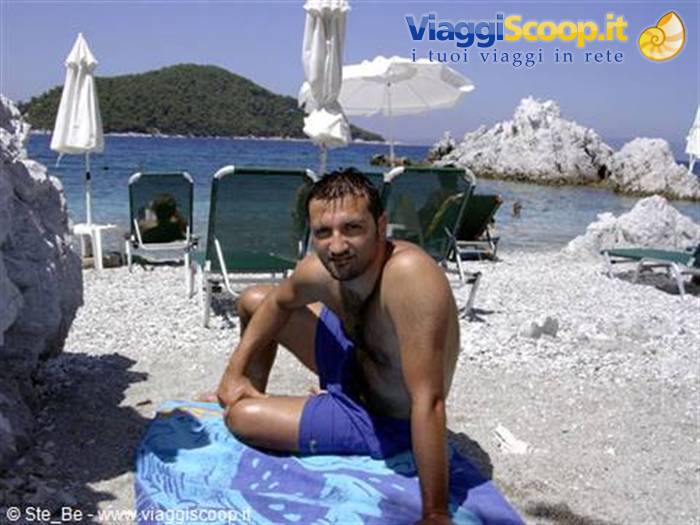 Io vicino Panormos beach