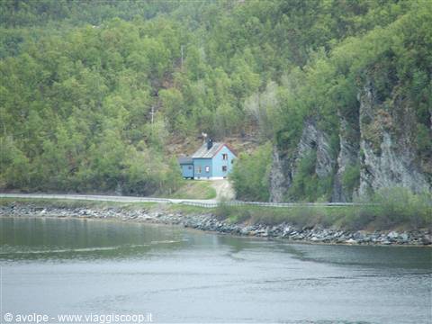 Lungo il fiordo di Skibotn