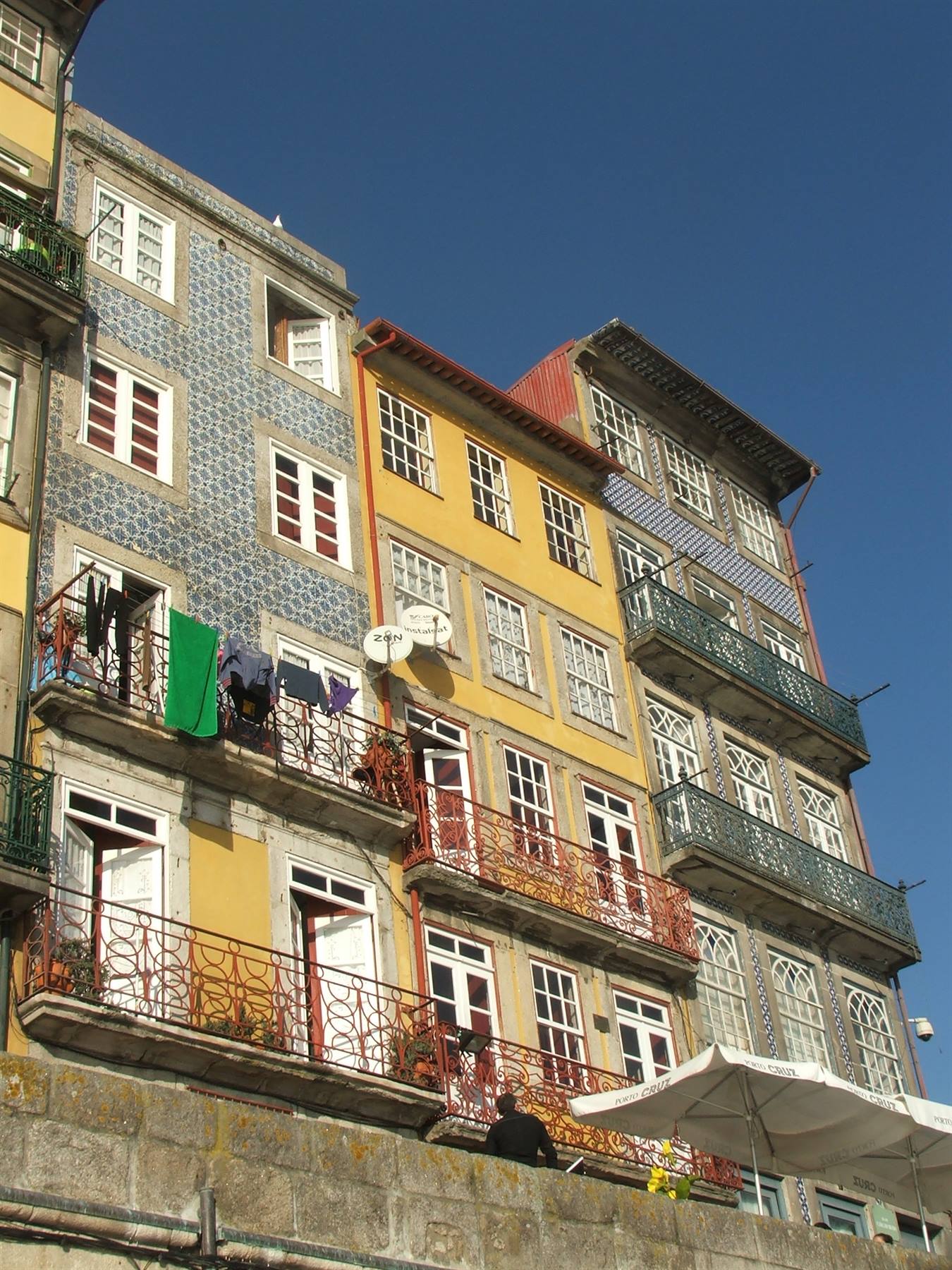 La Ribeira, particolari