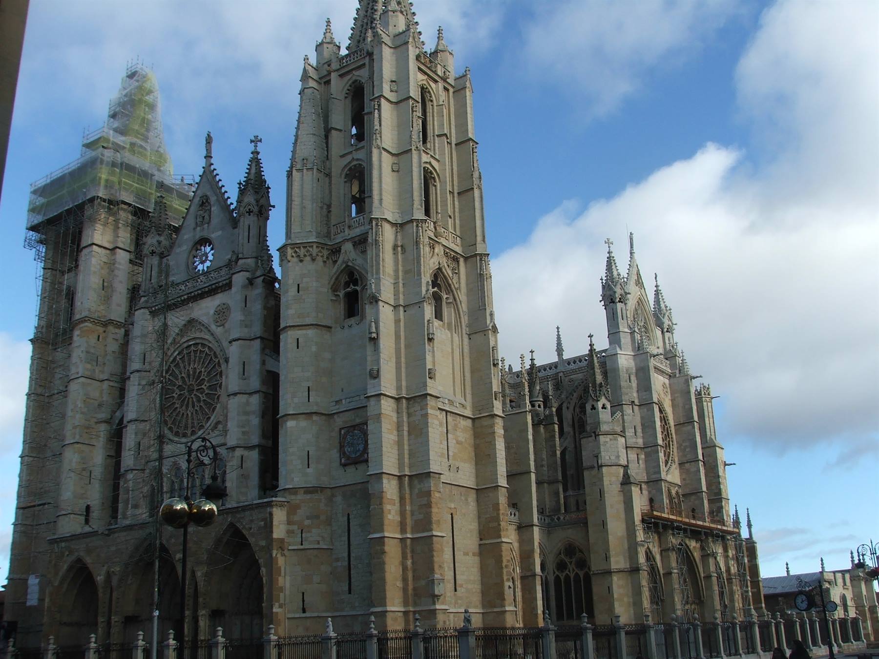Lèon, Cattedrale
