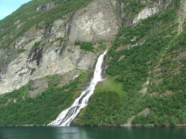 Geirengerfjord, Il Velo da Sposa