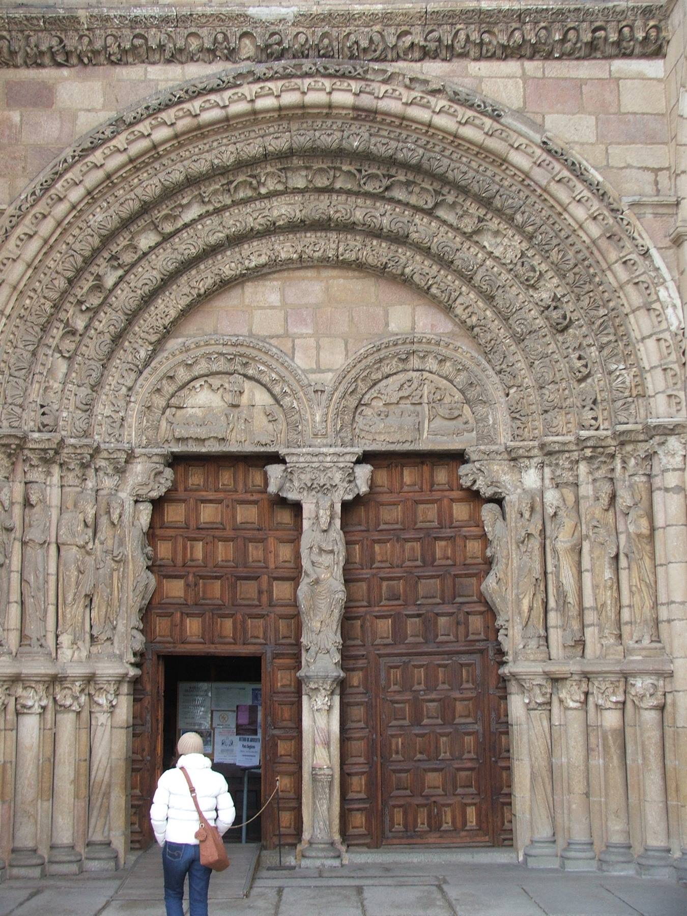 Avila, San Vicente