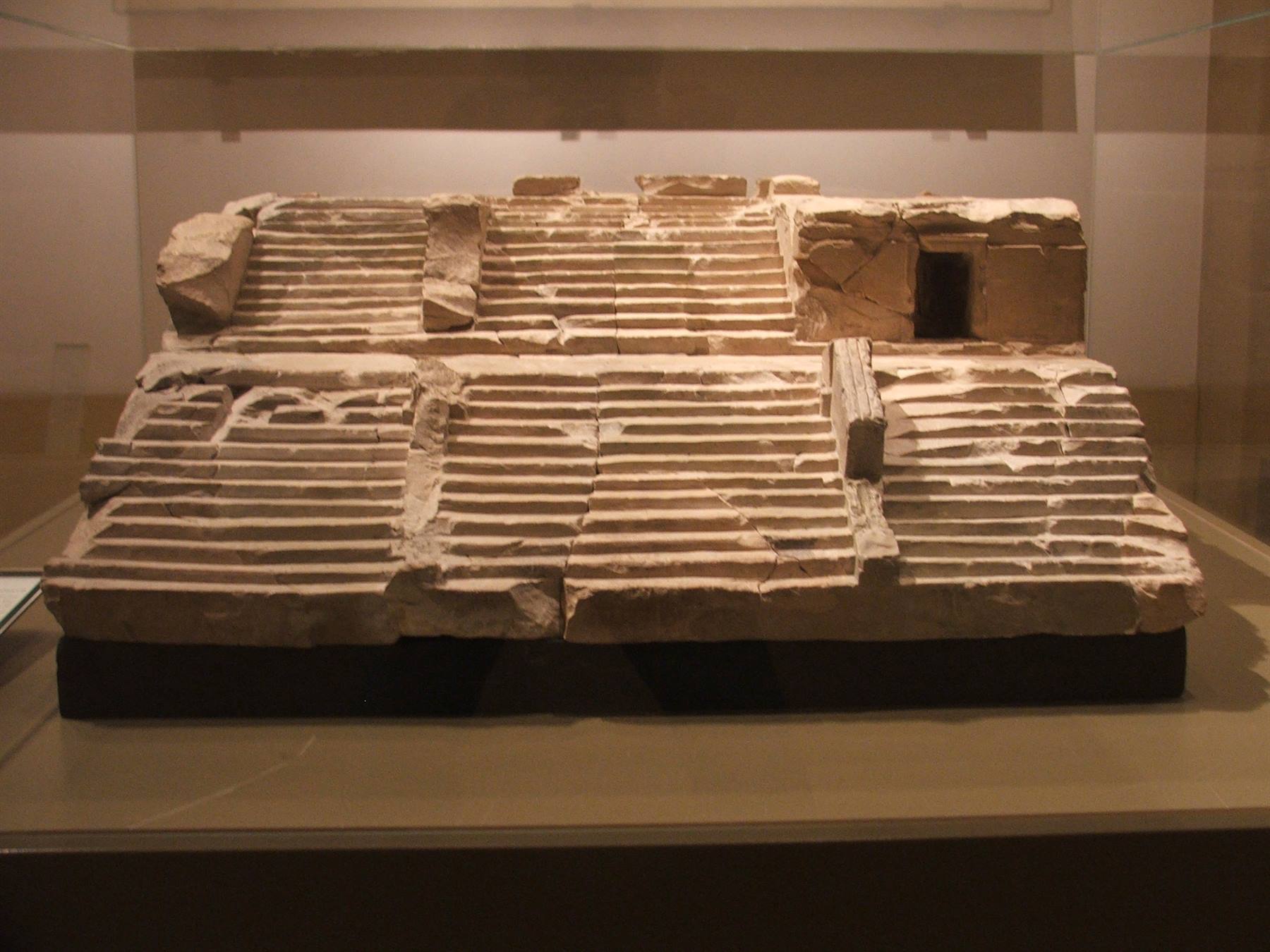 Museo Nazionale.Miniatura di teatro.