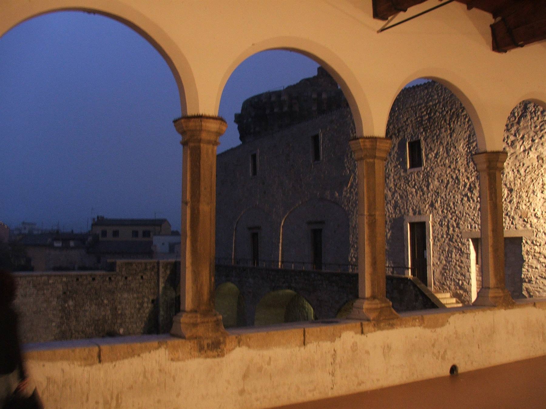 Venosa,Castello