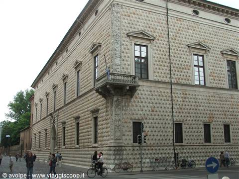Ferrara, Palazzo dei diamanti