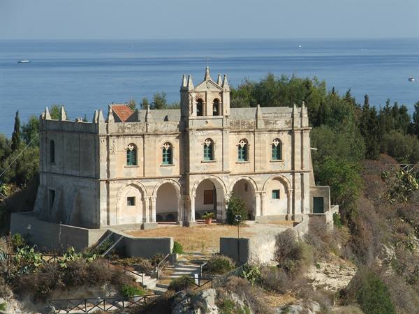 Tropea