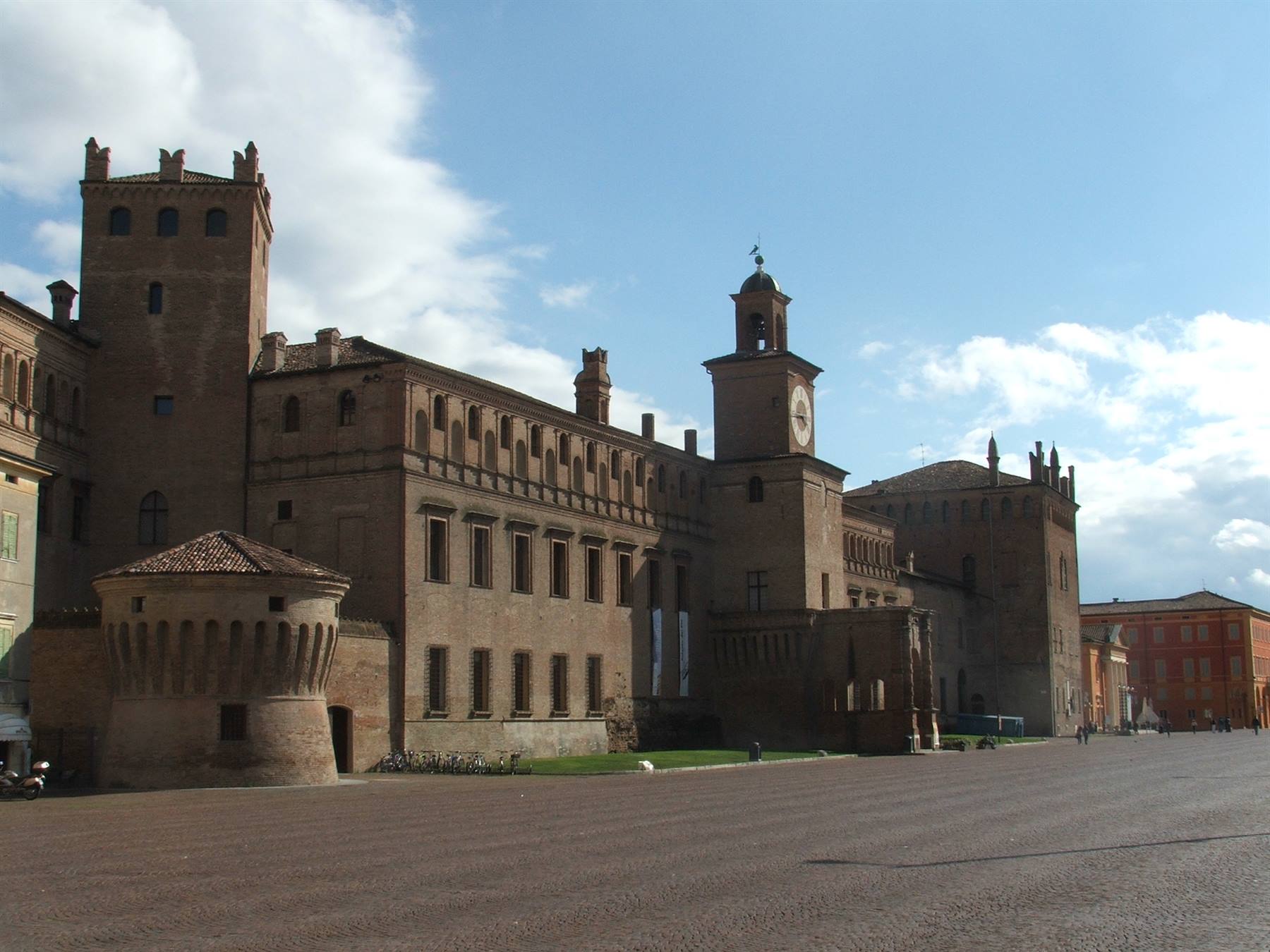 Piazza dei Martiri
