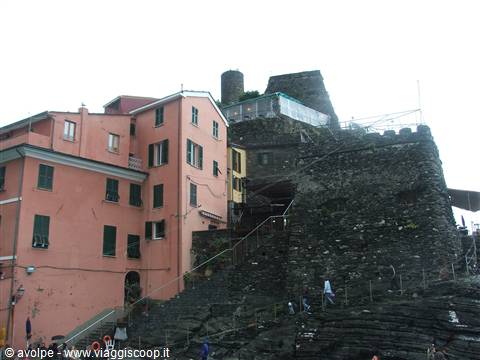 Vernazza, Castello dei Doria