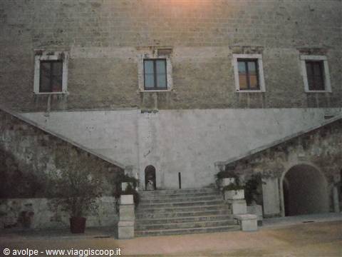 Corte interna del Castello Normanno Svevo