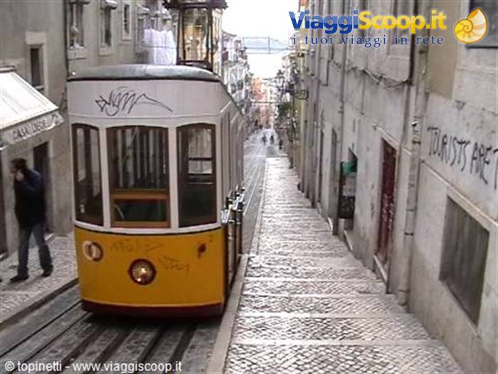 Lisbona: elevador Da Gloria