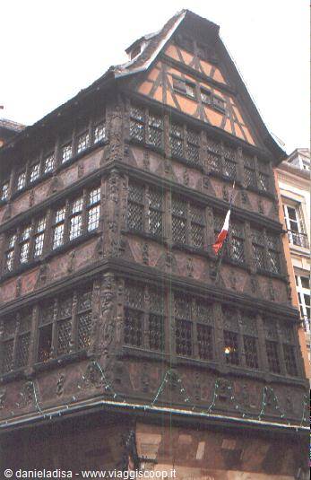 Strasburgo - casa in piazza de la Cathedrale