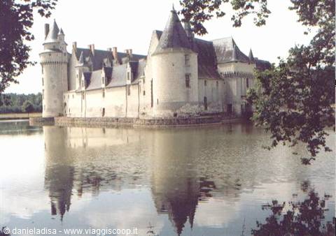 Les Plessis Bourré