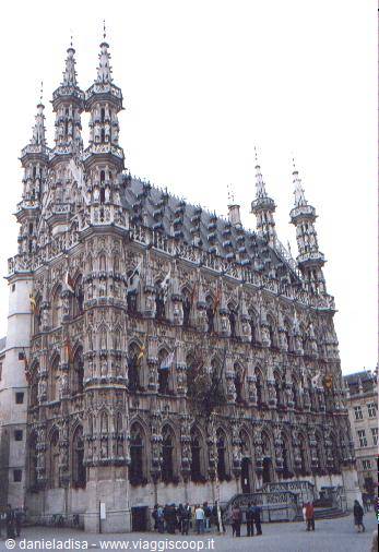 Belgio - Lovanio. Municipio