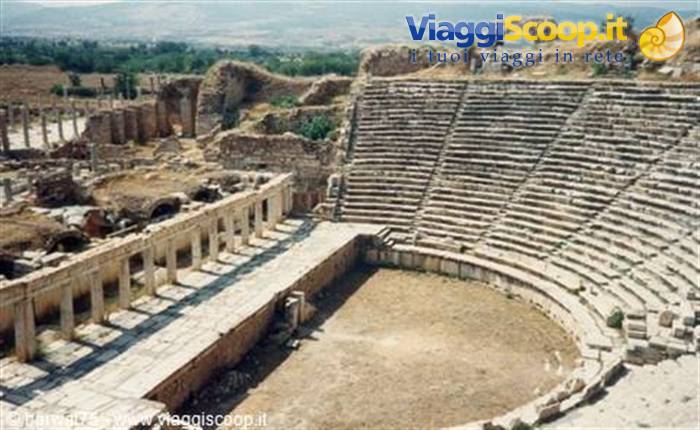 Anfiteatro di Arles