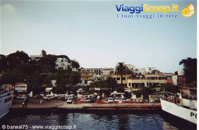 Arrivo ad Ischia