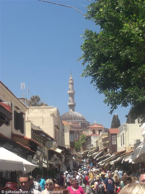 Rodi "turisticizzata"