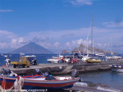 stromboli spinazzola e basiluzzo