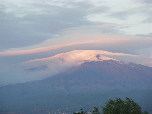 prima neve sull'etna 23 settembre 2008