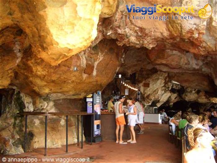 L'INTERNO DELLA CUEVA