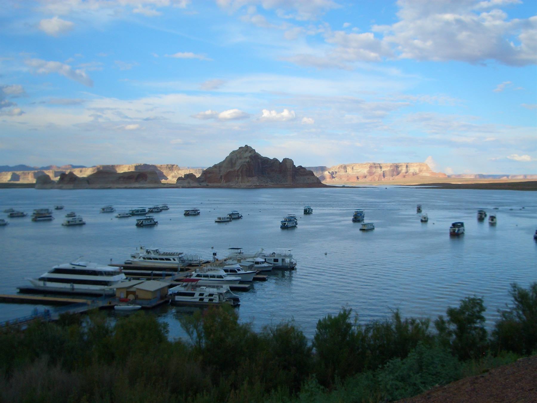 LAKE POWELL
