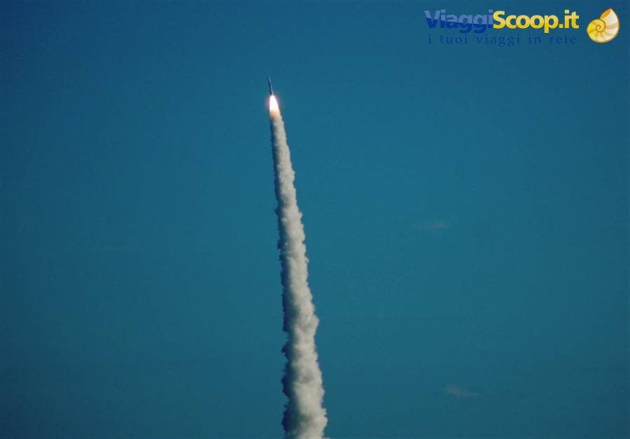 Cape Canaveral 20.12.2007 ore 14.59 - parte il razzo 