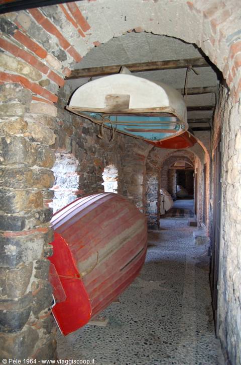 posteggi "inventati" a Tellaro