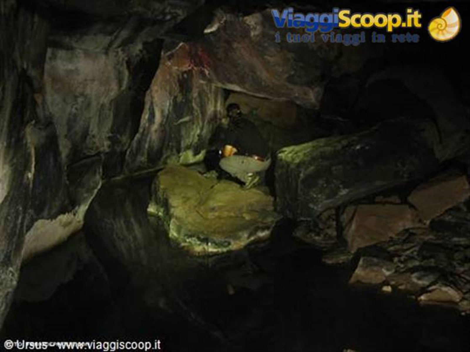 Grotta vulcanica Grjotagia
