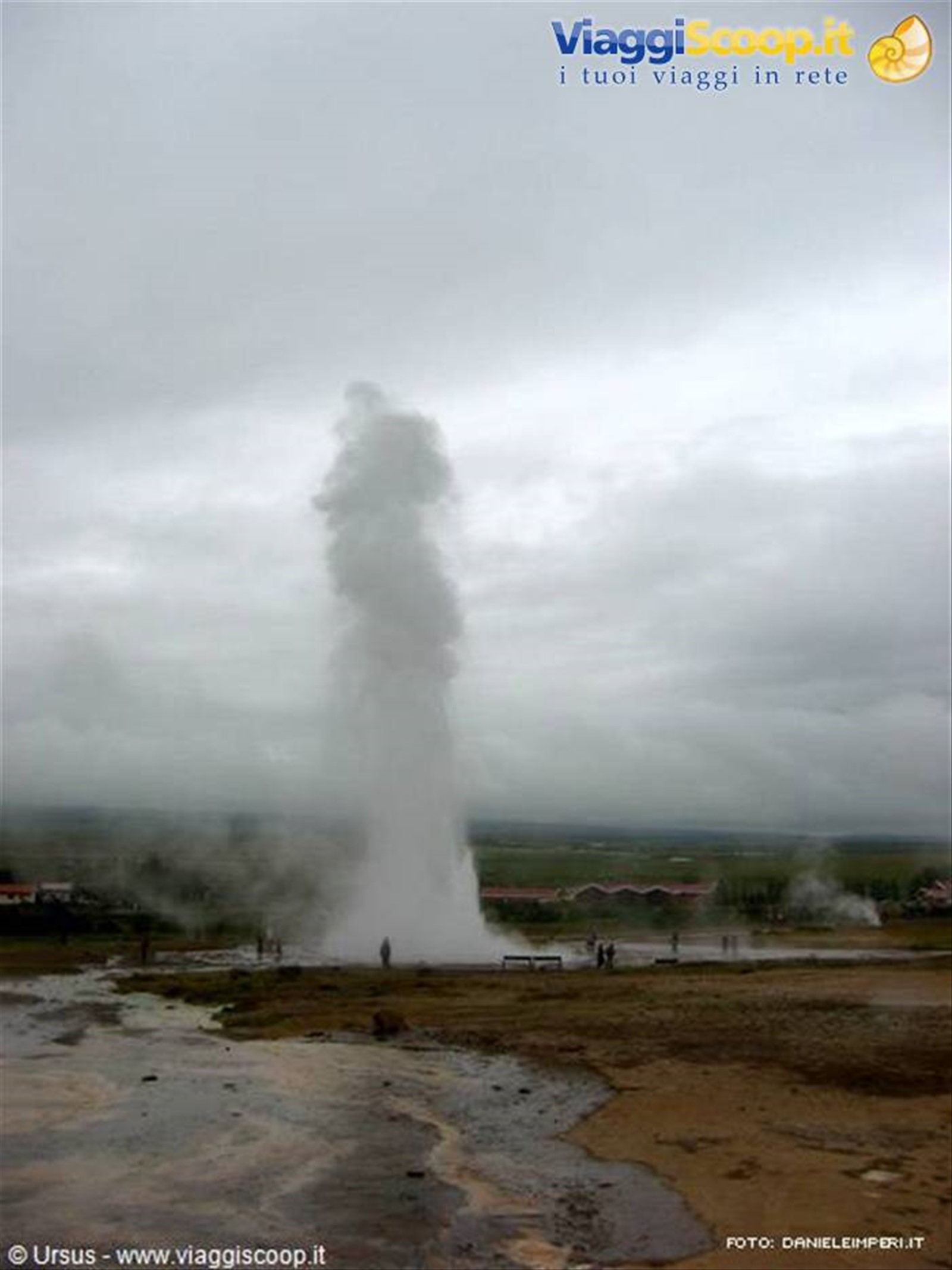 Geyser Strokkur in azione