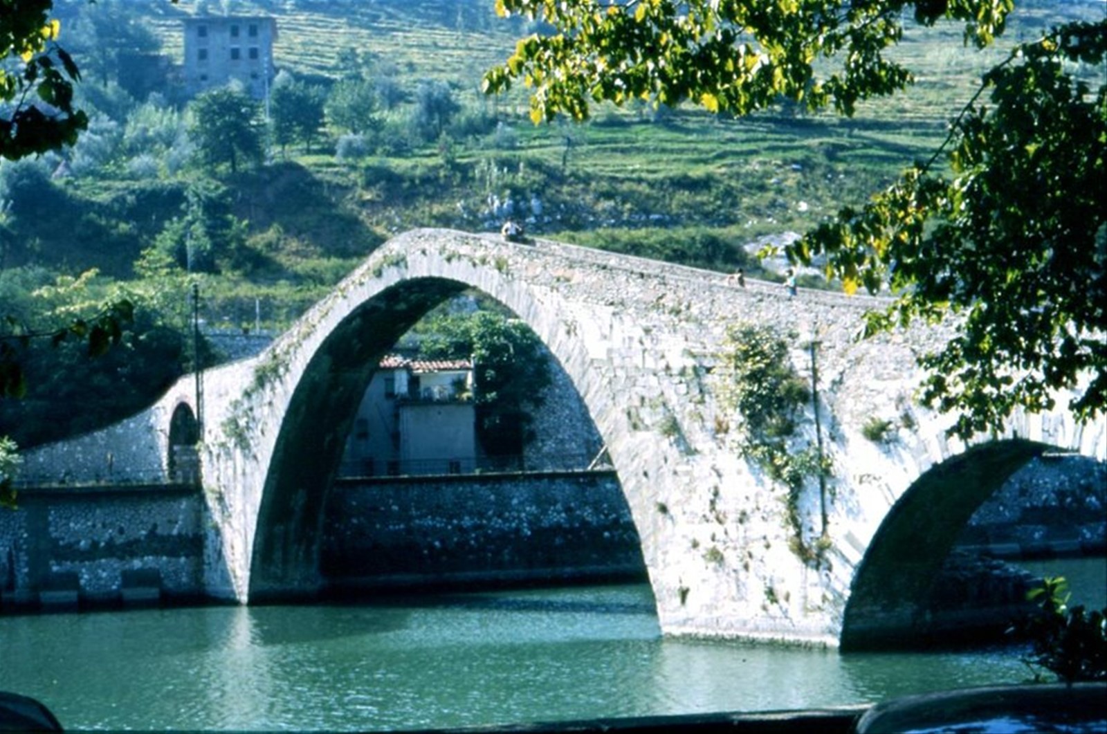 BORGO A MOZZANO - IL PONTE DEL DIAVOLO