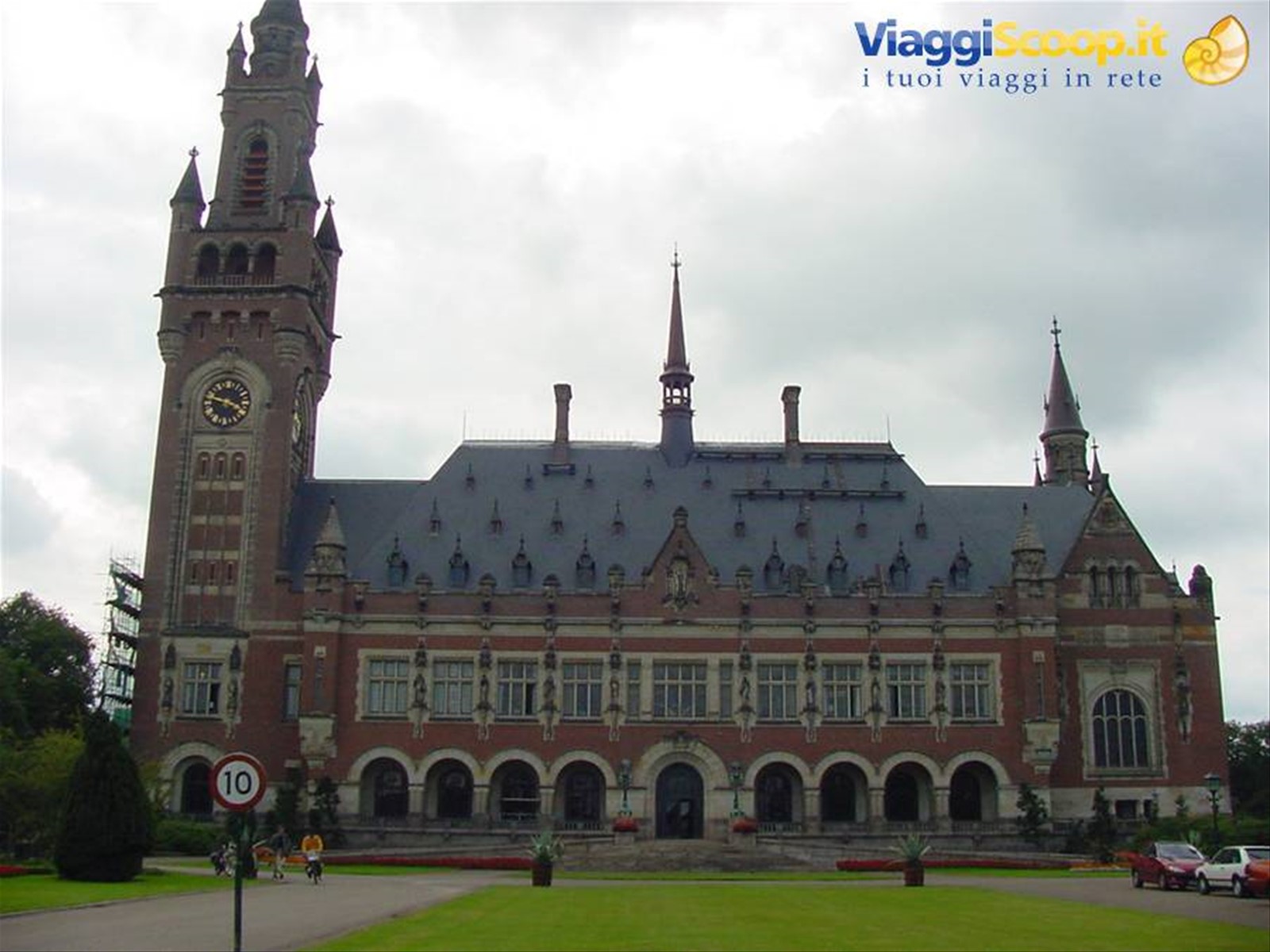DEN HAAG