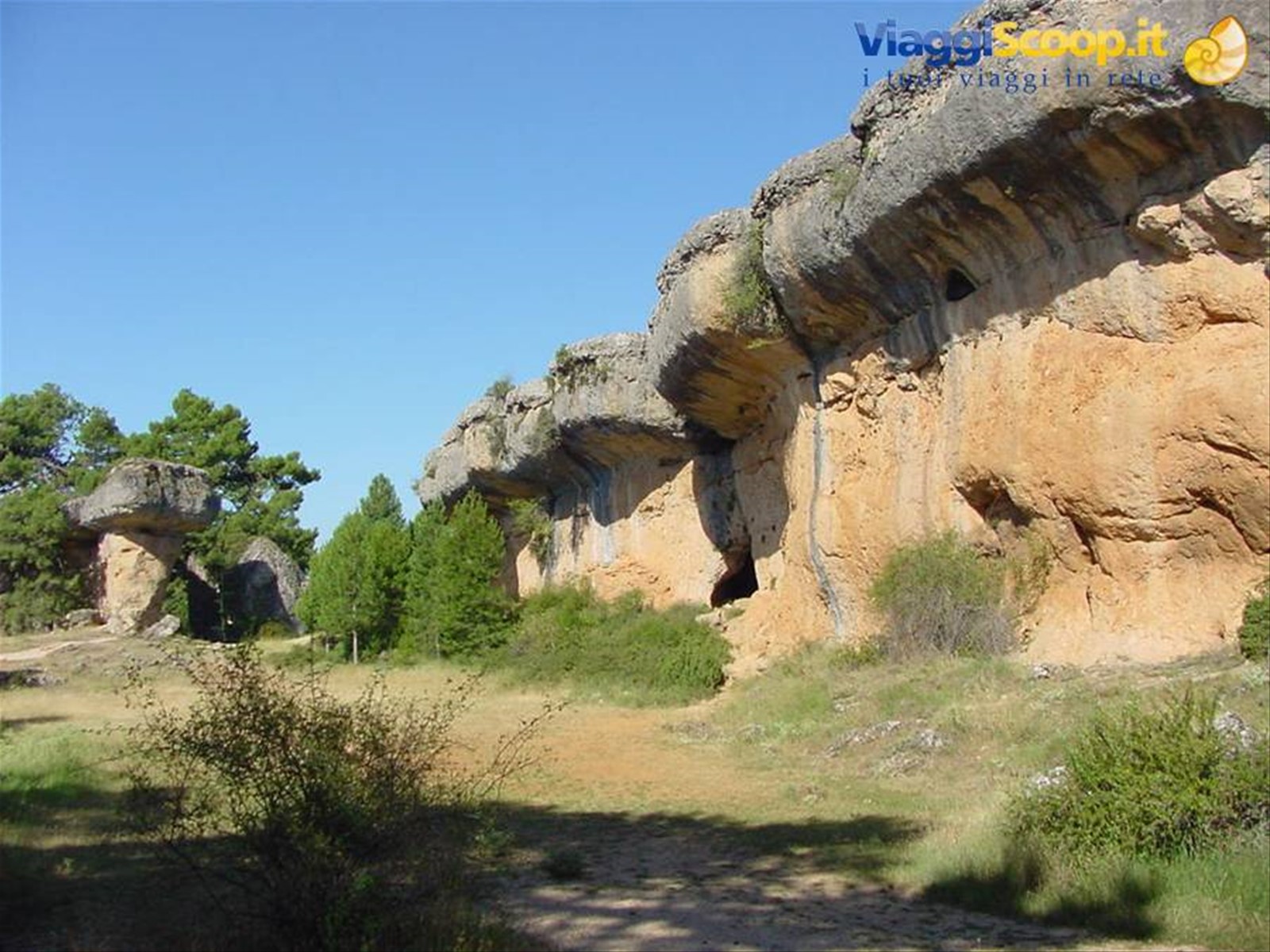 CIUDAD ENCANTADA
