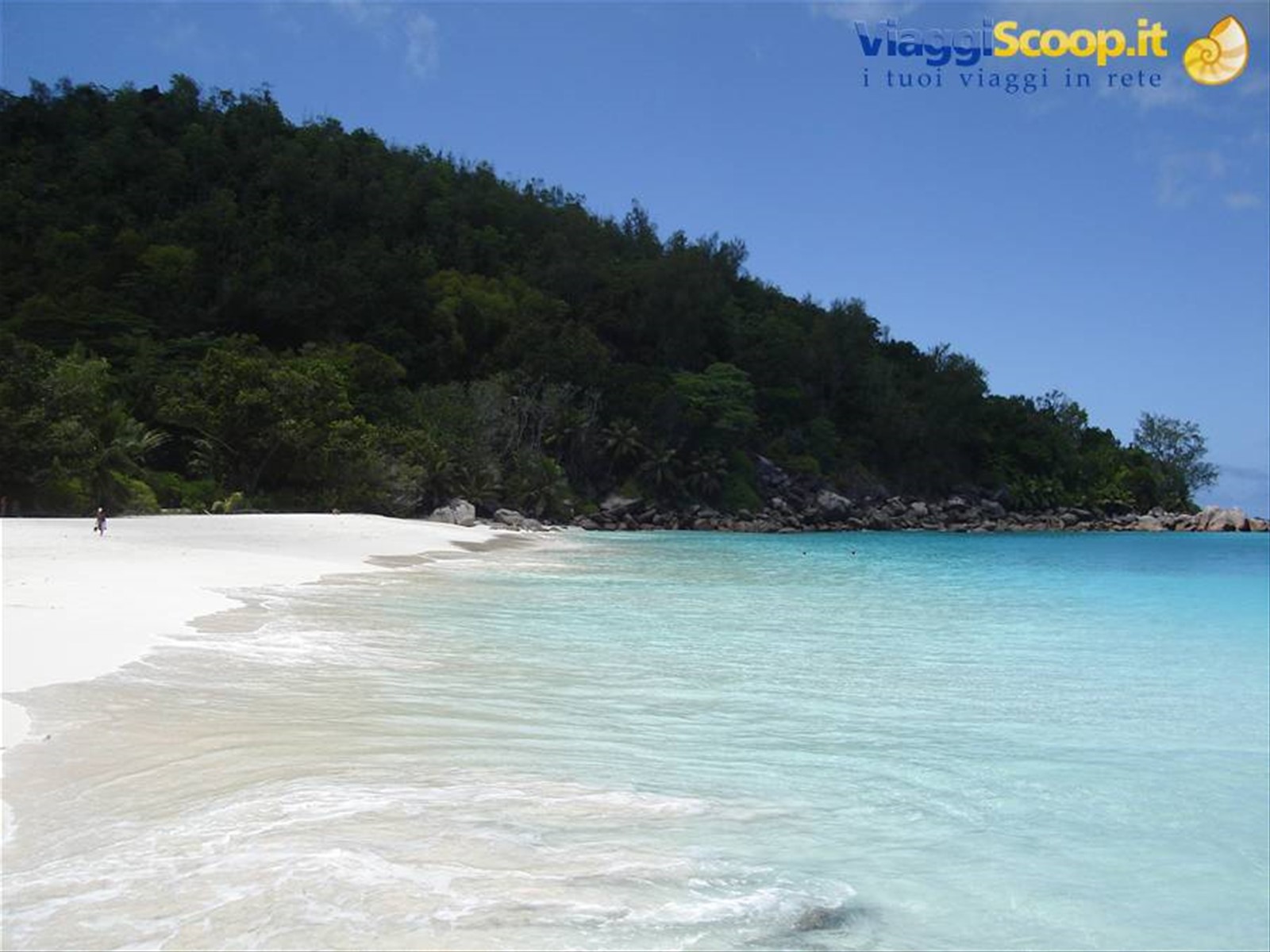 Anse Georgette, Lemuria Resort