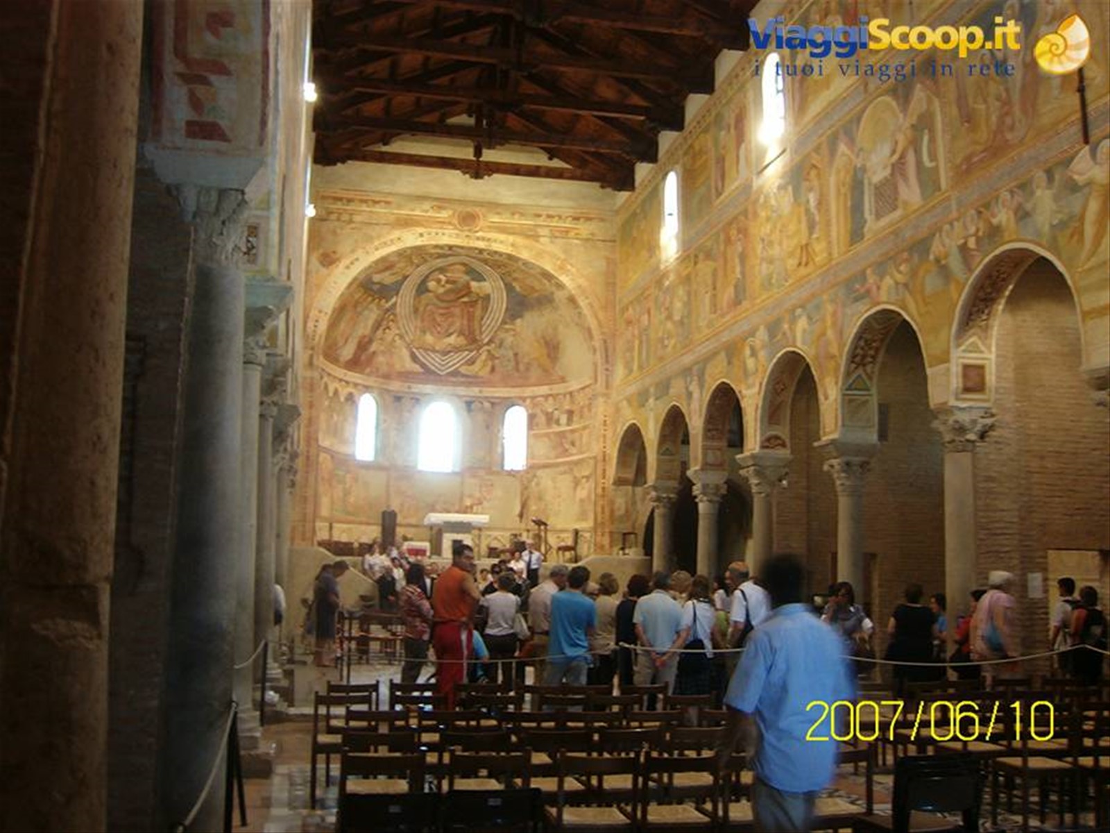 Interno della Basilica di Pomposa