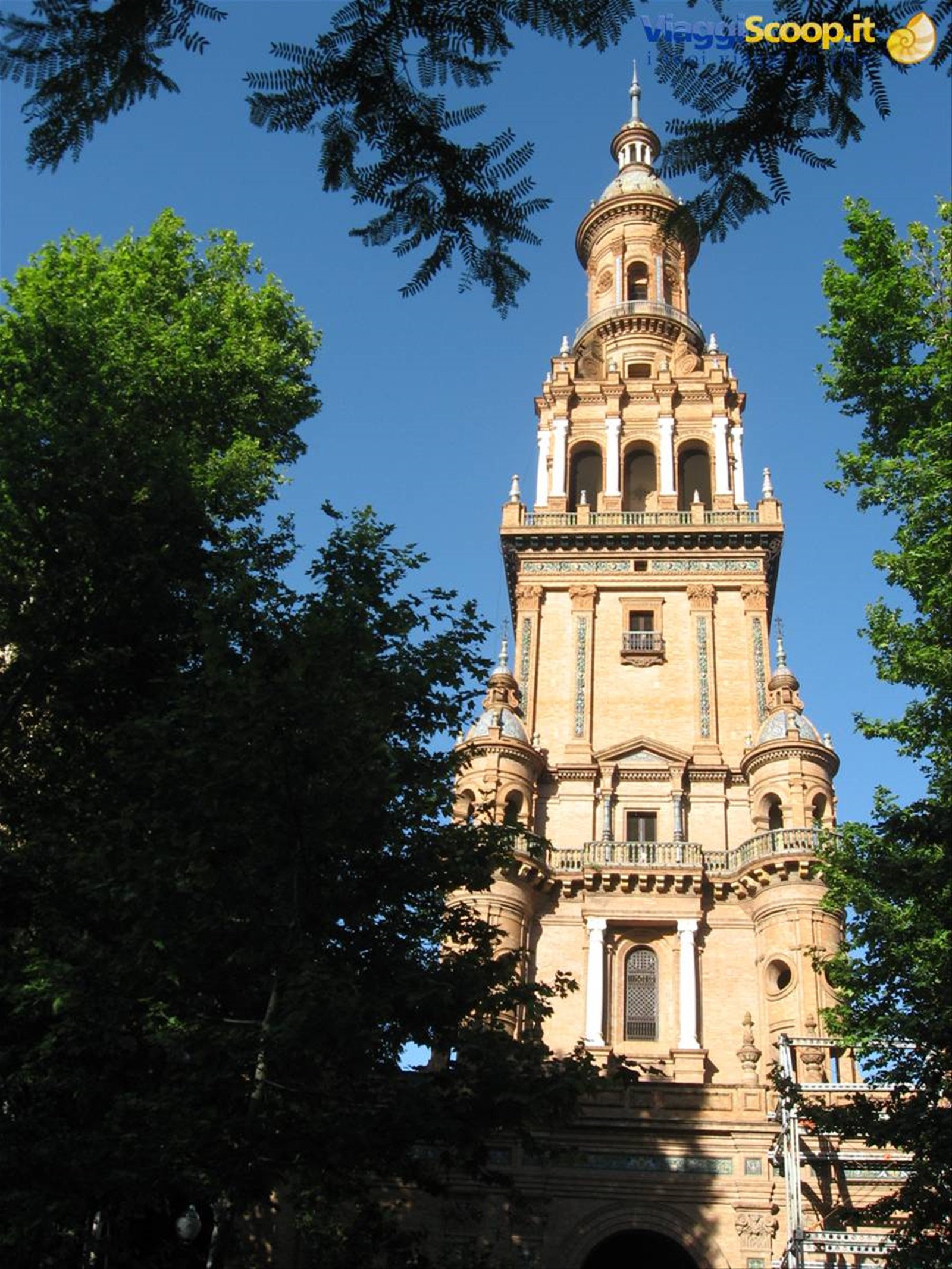 Torre di Piazza di Spagna