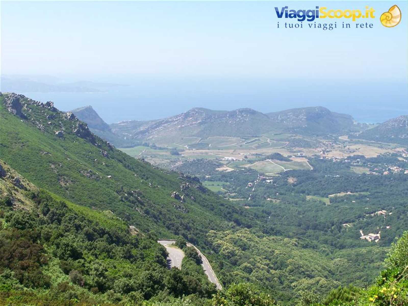 Saint Florant vista dalle montagne
