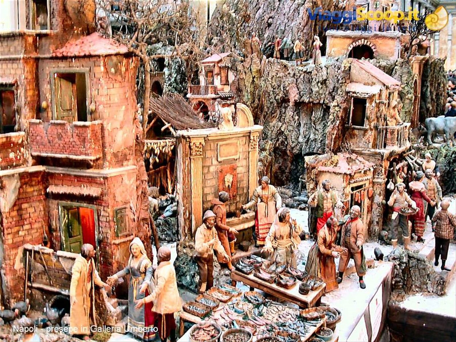 Napoli - Galleria Umberto - Presepe