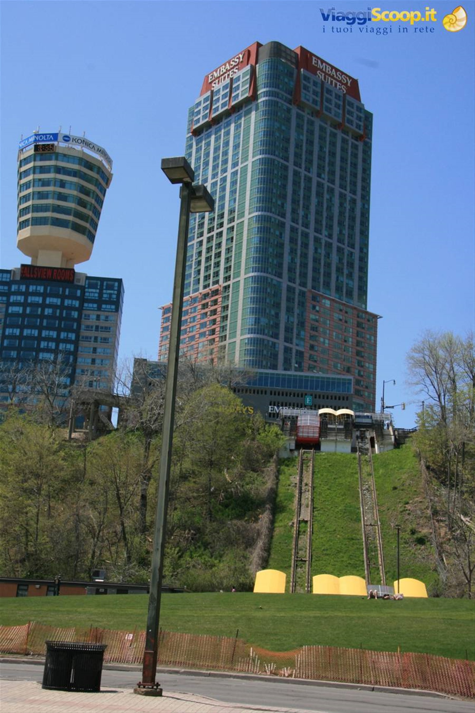 Embassy Suites Fallsviev Hotel