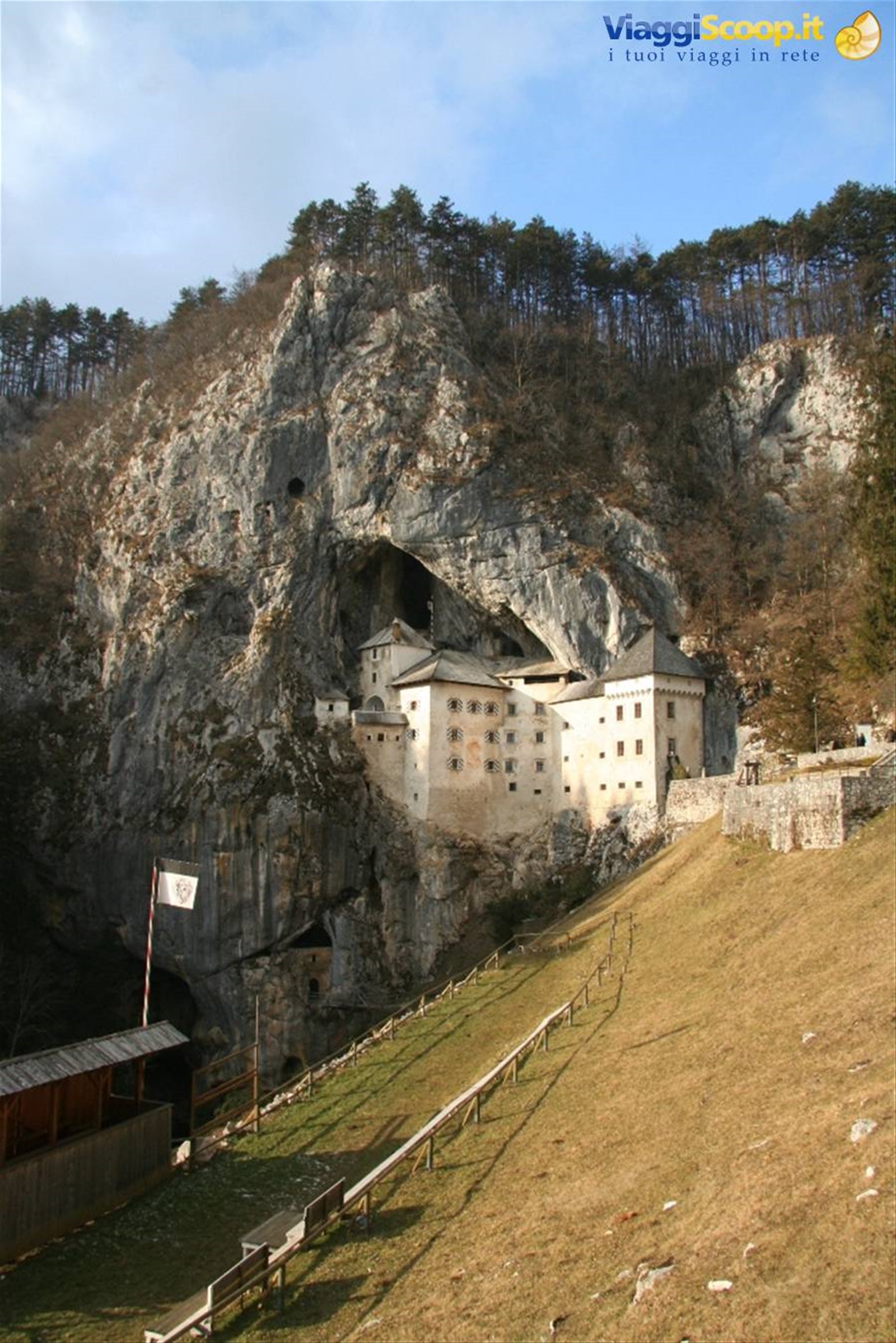 Il castello di Predjama
