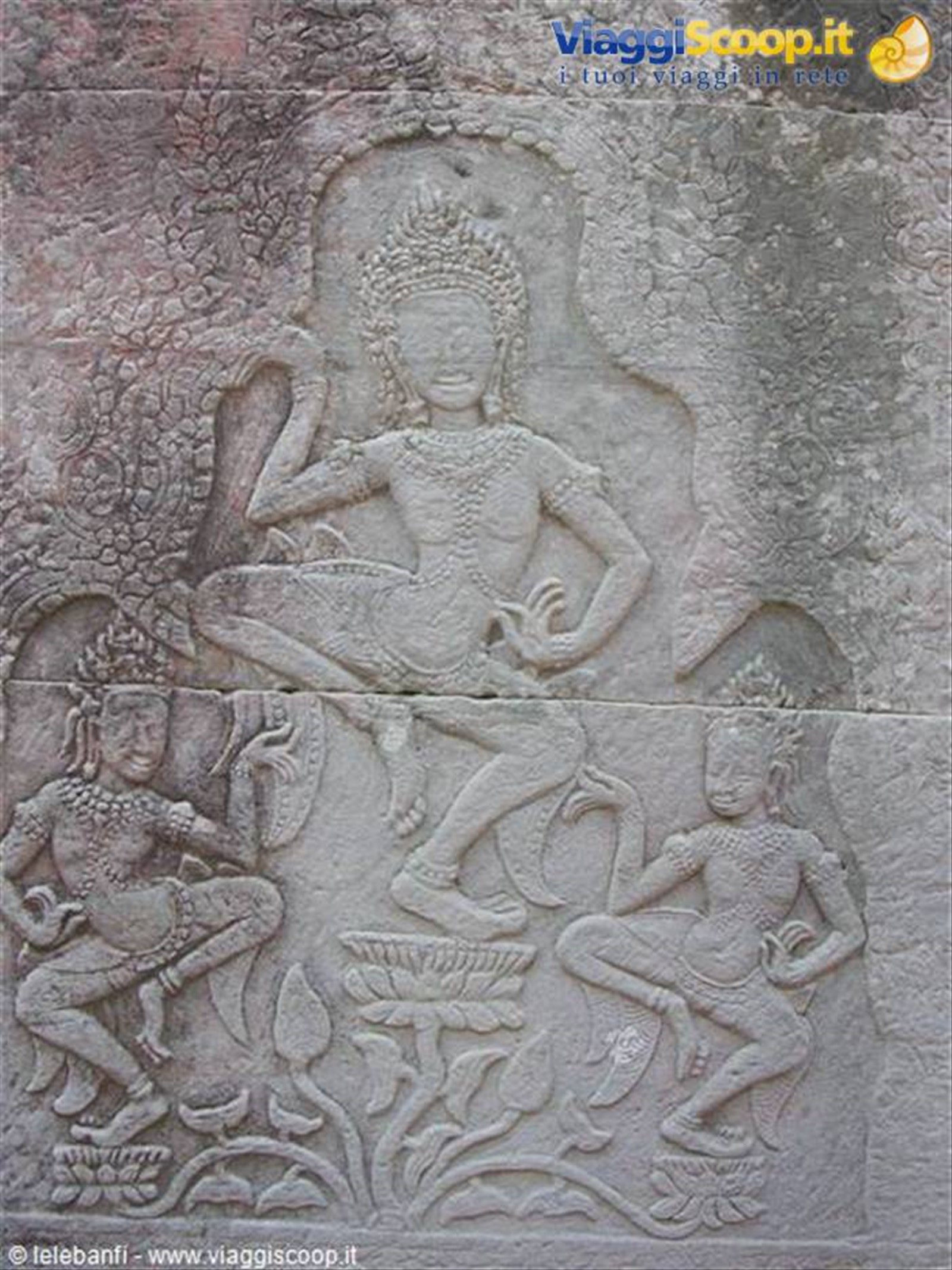 Bayon - Bassorilievi - Danzatrice