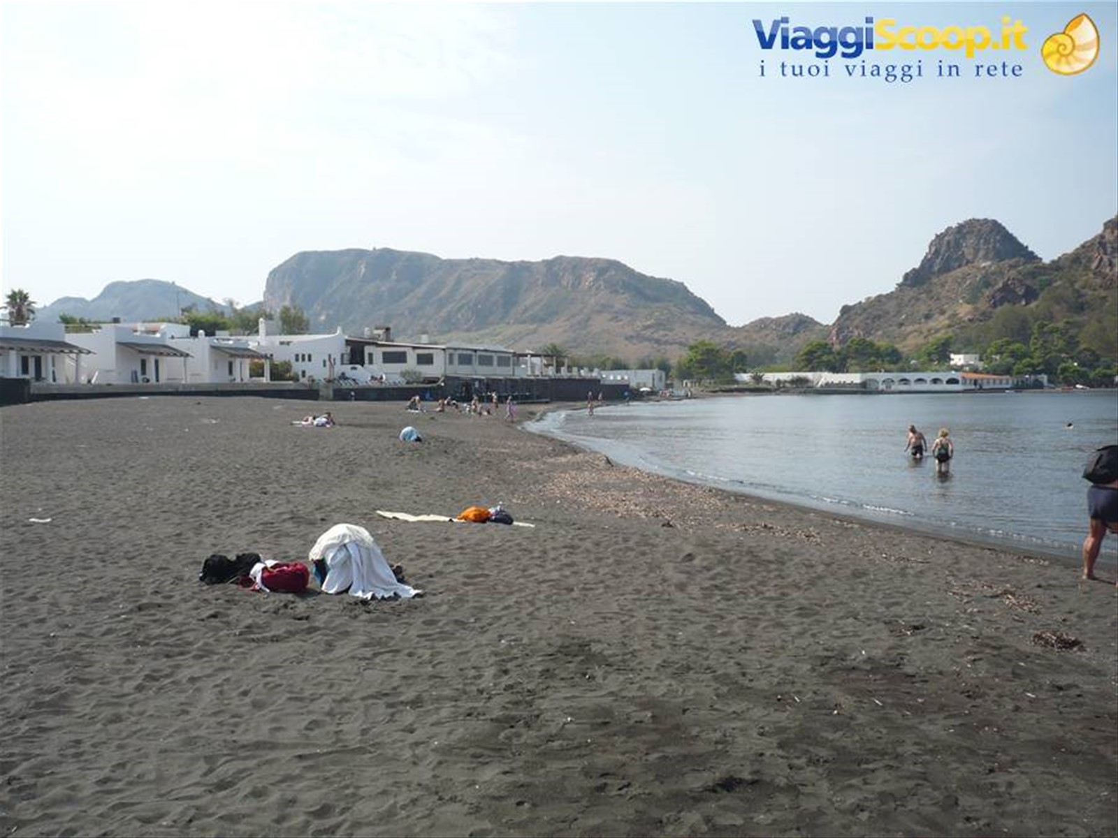 spiaggia nera a Vulcano