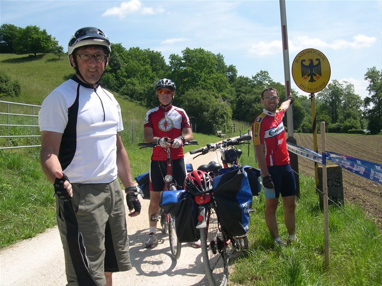 COSTANZA, META FINALE DEL NOSTRO TOUR IN BICI PARTITO DALLA SVIZZERA